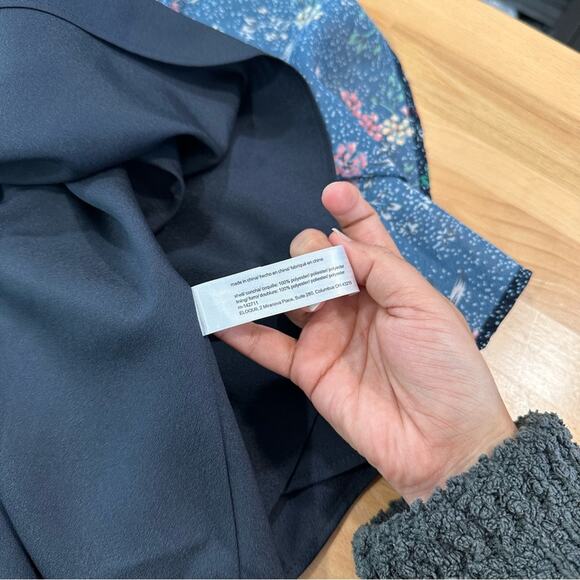 Eloquii Tie Neck Flare Sleeve Dress Blue Floral NWT size 24 - Picture 7 of 8